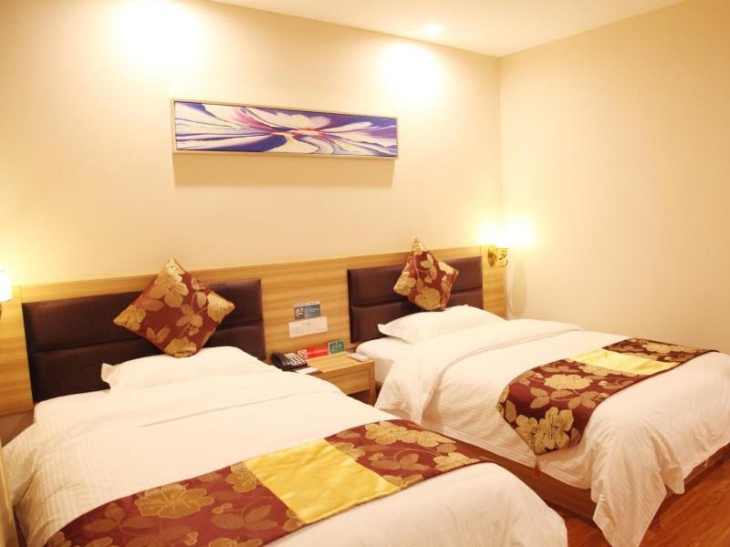 Greentree Alliance Yichang East Yichang Station Hotel Exterior photo