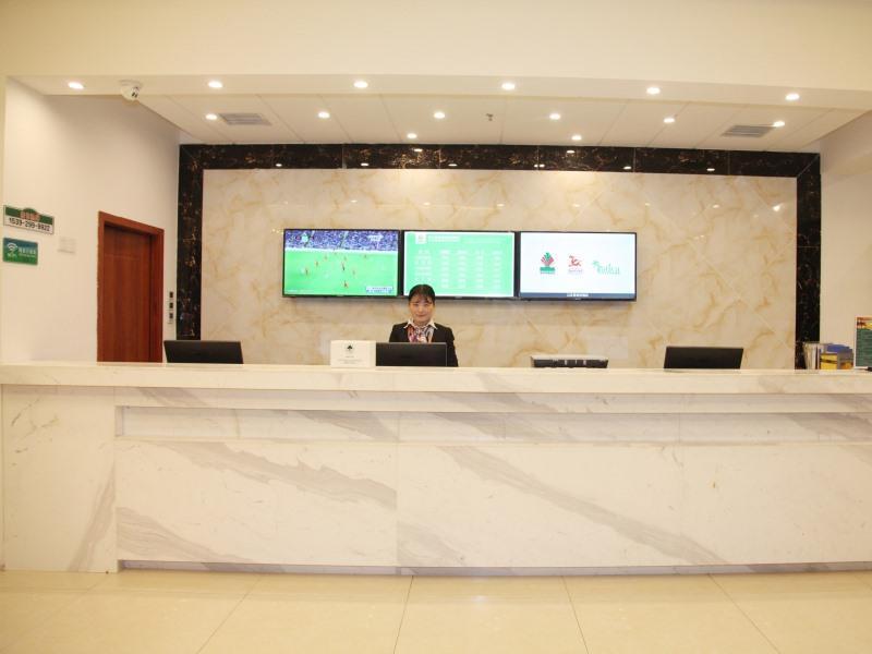 Greentree Alliance Yichang East Yichang Station Hotel Exterior photo