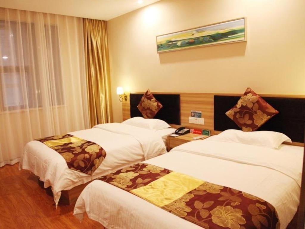 Greentree Alliance Yichang East Yichang Station Hotel Exterior photo