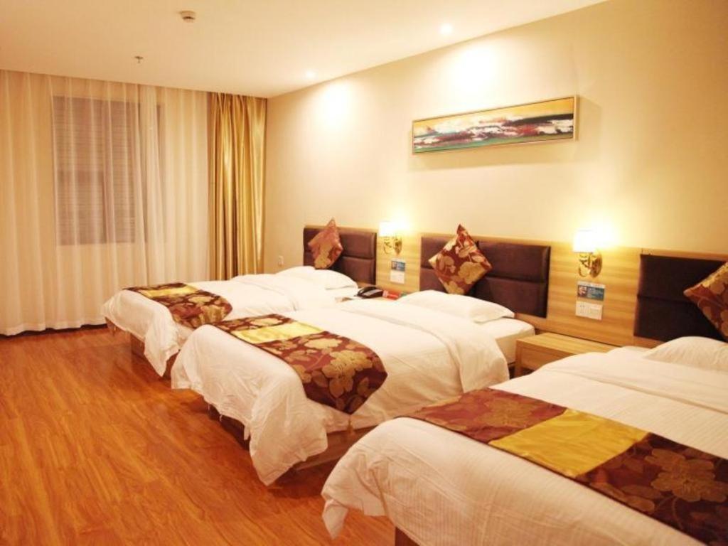 Greentree Alliance Yichang East Yichang Station Hotel Exterior photo