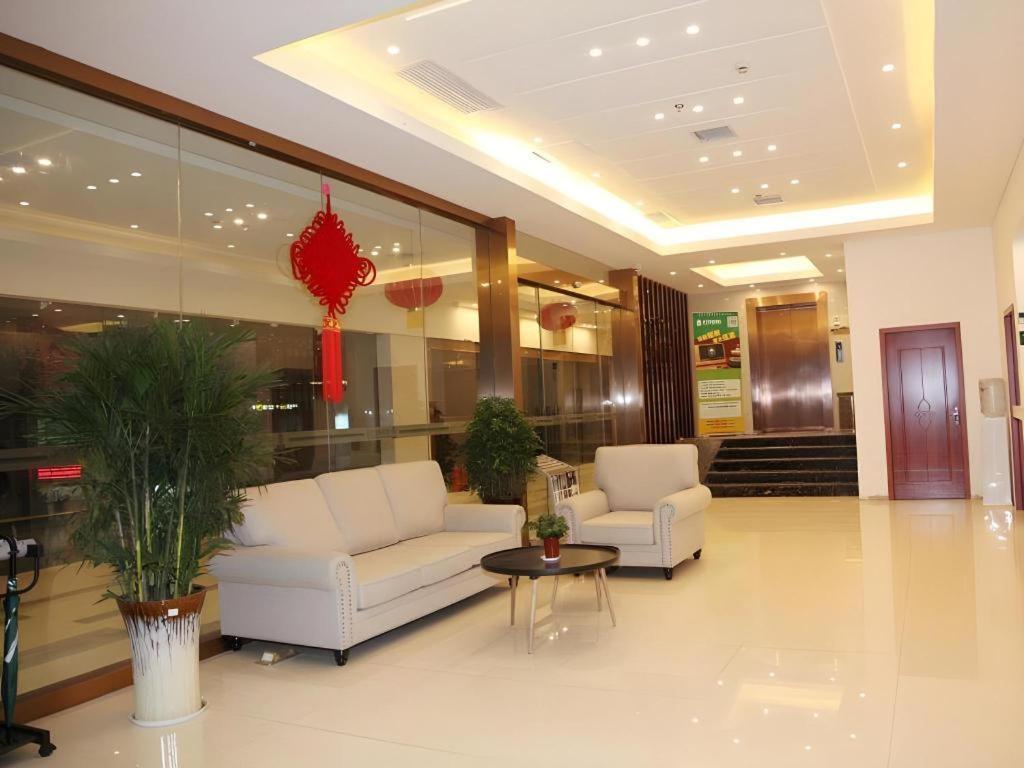 Greentree Alliance Yichang East Yichang Station Hotel Exterior photo