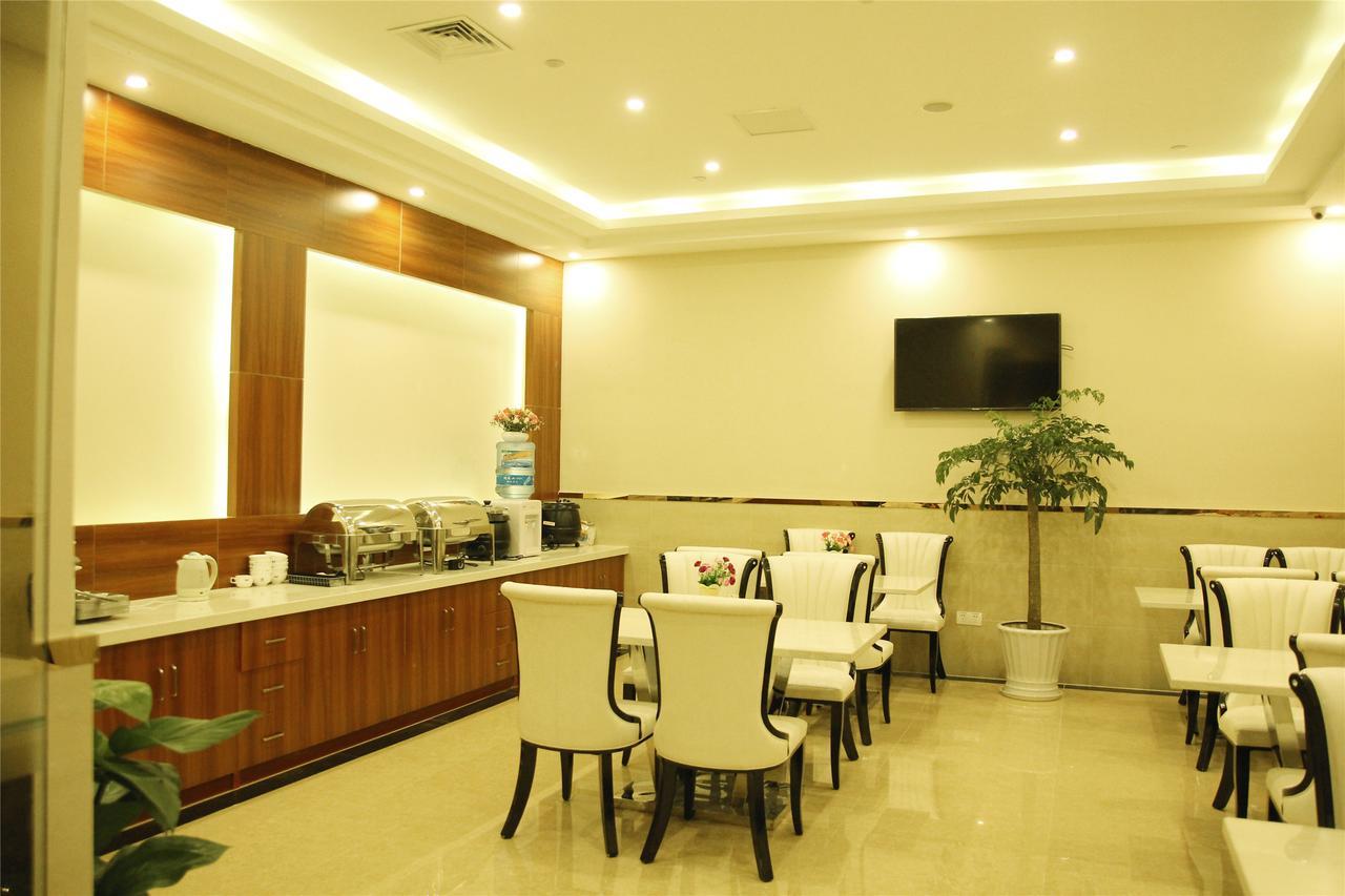 Greentree Alliance Yichang East Yichang Station Hotel Exterior photo